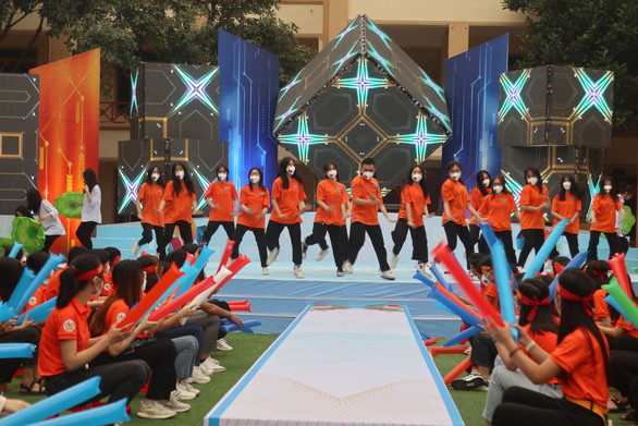 Hoàng Khánh giành vòng nguyệt quế Đường lên đỉnh Olympia - Ảnh 6. Hoàng Khánh giành vòng nguyệt quế Đường lên đỉnh Olympia