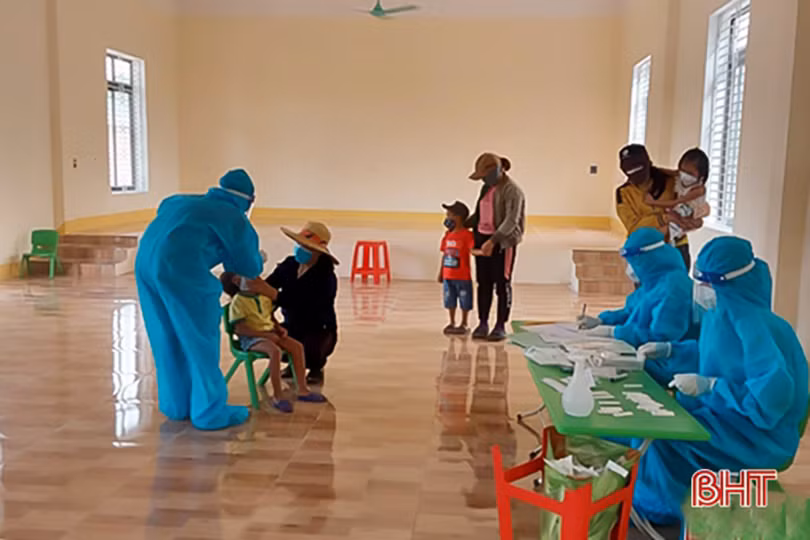 Ngày 8/11, Hà Tĩnh có thêm 18 ca mắc COVID-19, trong đó có 9 ca trong cộng đồng