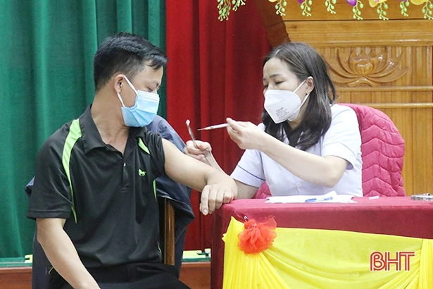 Thạch Hà nâng mức kiểm soát khi dịch COVID-19 diễn biến phức tạp