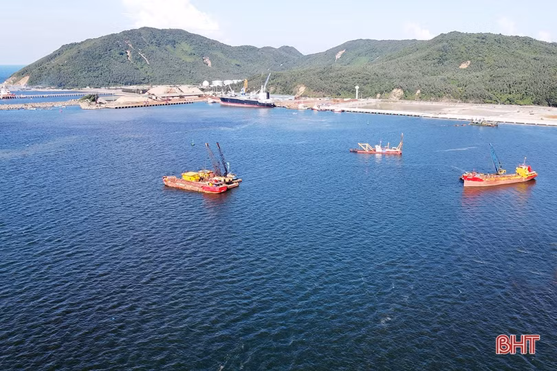 Hà Tĩnh đề nghị xây dựng cao tốc Bắc - Nam đoạn Bãi Vọt - Vũng Áng theo hình thức đầu tư công