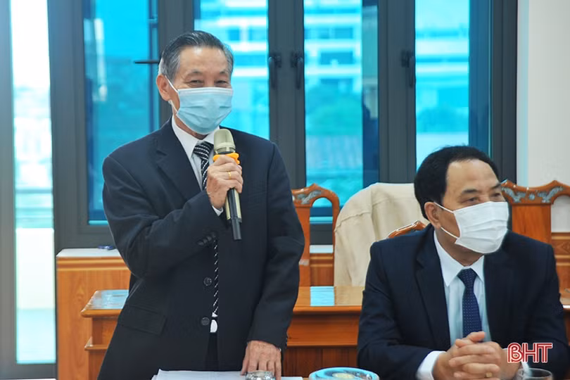 Góp ý hoàn thiện cuốn sách “Lịch sử hoạt động KH&CN tỉnh Hà Tĩnh” 