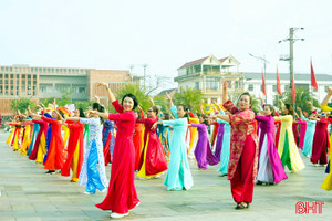 Sôi nổi các hoạt động chào mừng Ngày Quốc tế phụ nữ 8/3