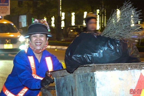 "Nhìn đường phố sạch sẽ, tôi mới yên tâm về nhà" 