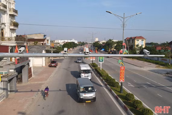 Phát hiện gần 1.900 trường hợp vi phạm giao thông qua camera giám sát