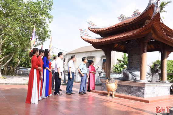 Đền thờ Phạm Tôn Tuyển – Dấu tích lịch sử nơi miền cửa biển Mai Phụ