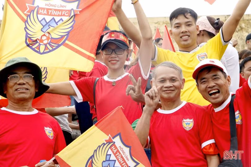 Hồng Lĩnh Hà Tĩnh gặp khó trước đội đầu bảng Bình Phước