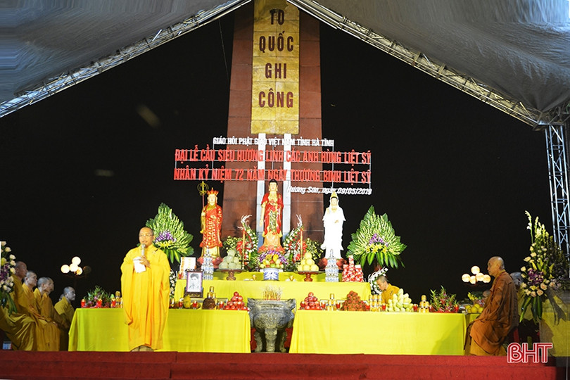 Hà Tĩnh tổ chức đại lễ cầu siêu tại Nghĩa trang Liệt sỹ quốc gia Nầm