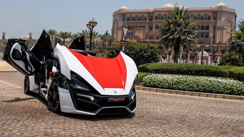 Cận cảnh siêu xe hàng hiếm Lykan HyperSport giá 3,4 triệu USD