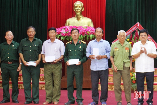 Gặp mặt kỷ niệm 65 năm chiến thắng Điện Biên Phủ