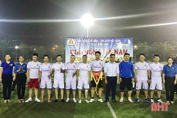 Công an Hồng Lĩnh vô địch Giải Bóng đá khối cơ quan, doanh nghiệp