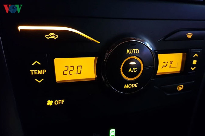 Đi ô tô vào mùa nắng nóng cần lưu ý điều gì?