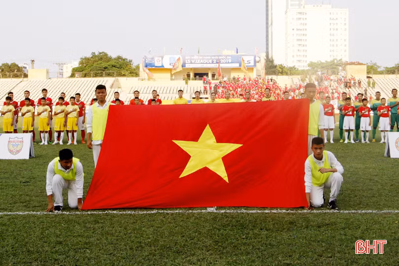 Hàng công bế tắc, Hồng Lĩnh Hà Tĩnh để Bình Phước cầm chân trên sân nhà