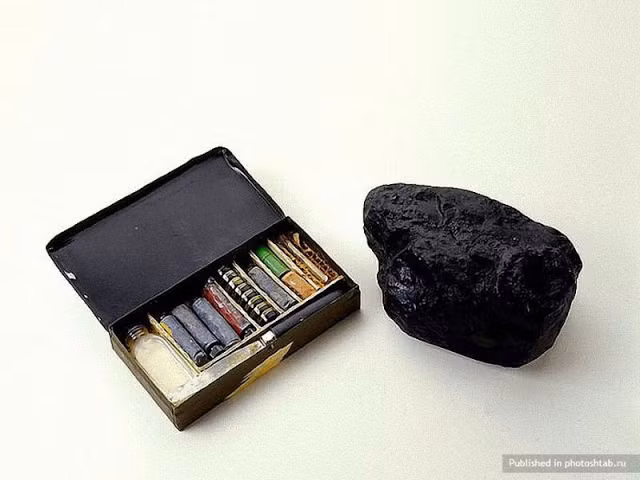 Choáng với vũ khí gián điệp được ngụy trang như phim trinh thám