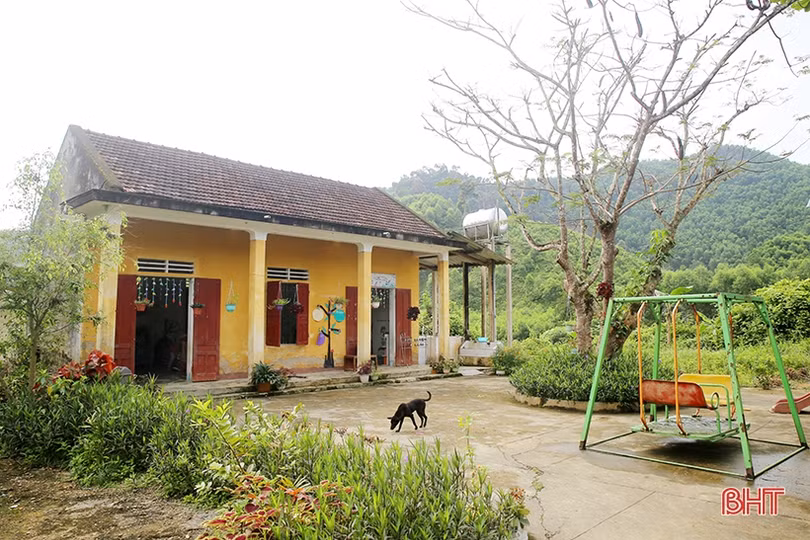 Chuyện 2 cô giáo “cắm bản” ươm mầm tương lai ở Hà Tĩnh