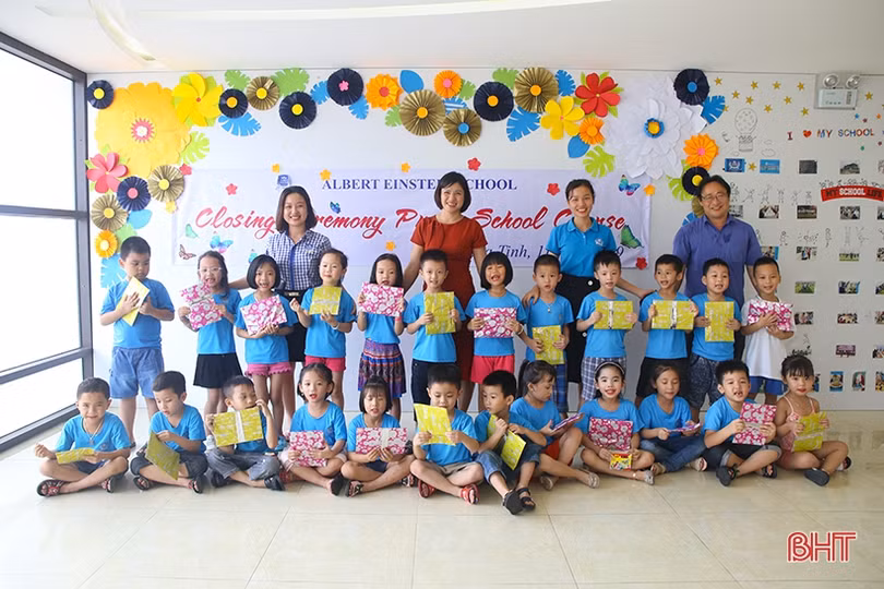 Sau khóa tiền tiểu học Trường Albert Einstein, các bé sẵn sàng tâm thế vào lớp 1