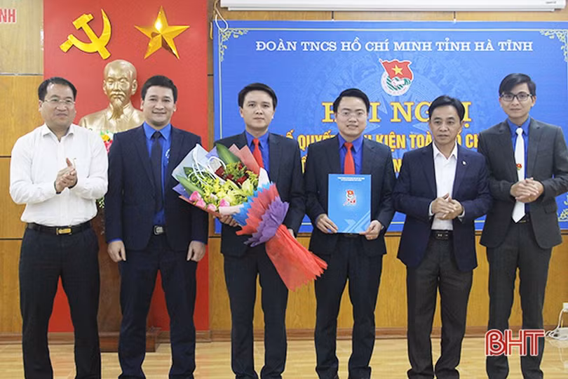 Tổ chức đoàn ở Hà Tĩnh: Thiếu biên chế hàng loạt, hẫng hụt đội ngũ kế cận!