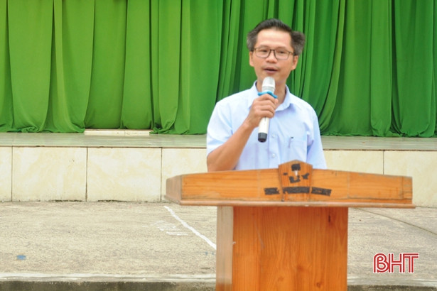 Gần 1.800 học sinh TX Kỳ Anh được giáo dục chủ nghĩa yêu nước