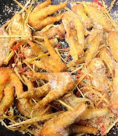 Cuối tuần, làm món chân gà rang muối ớt ngon cực đỉnh