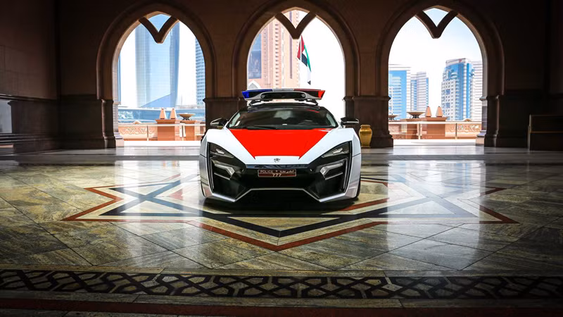 Cận cảnh siêu xe hàng hiếm Lykan HyperSport giá 3,4 triệu USD