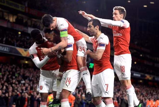 Arsenal có thể là đội thứ 5 của Ngoại hạng Anh dự Champions League. Cơ hội nào cho MU nếu bóng đá Anh vô địch cả 2 cúp châu Âu mùa này?