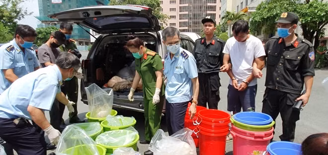 Bộ Công an bắt kho ma túy ketamine 500 tỷ ở Sài Gòn