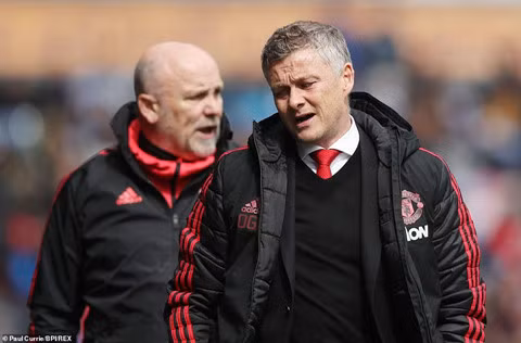 Man United thất bại và cái giá cho sự bảo thủ