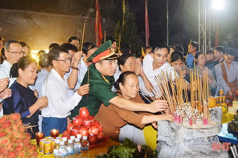 Hà Tĩnh tổ chức đại lễ cầu siêu tại Nghĩa trang Liệt sỹ quốc gia Nầm