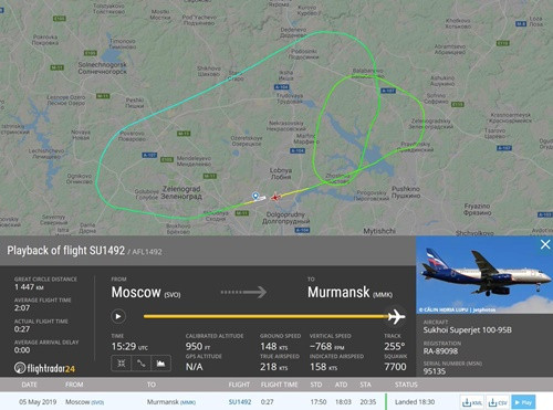 Hiện trường vụ máy bay Nga bốc cháy khiến ít nhất 41 người thiệt mạng