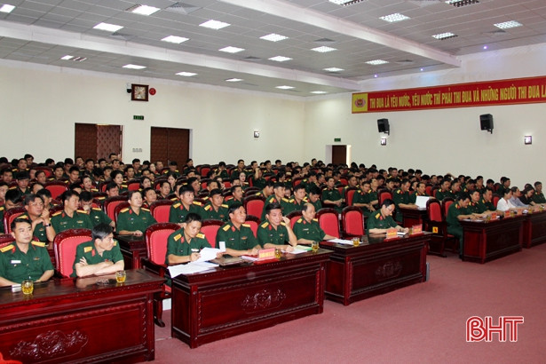 Phát động thi đua đột kích, chào mừng Đại hội Thi đua quyết thắng Quân khu 4