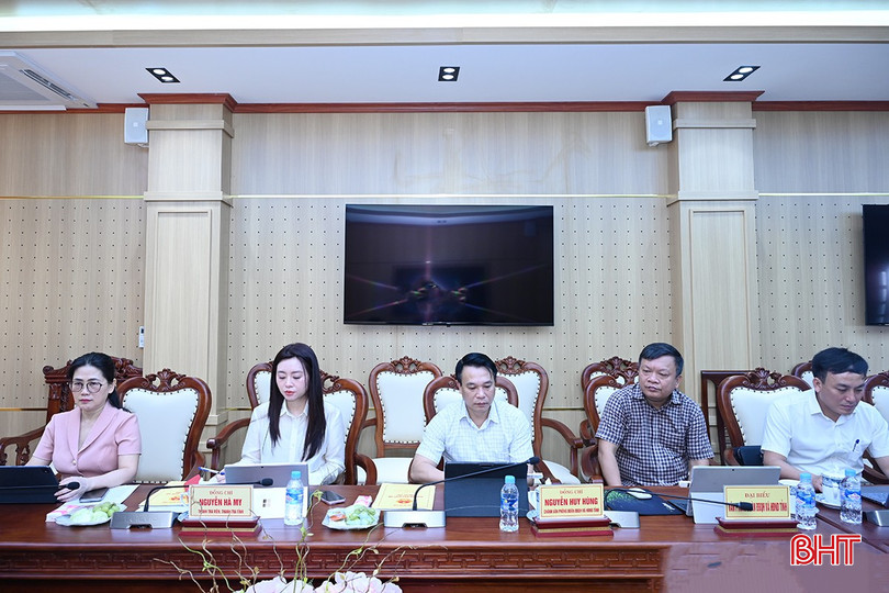 Đại biểu dự hội nghị.