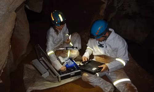 hoa thach 335 000 tuoi dao lon ly thuyet tien hoa con nguoi