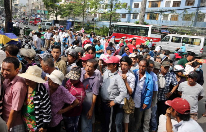 chen lan du doi mua ve xem u 20 vn da voi argentina