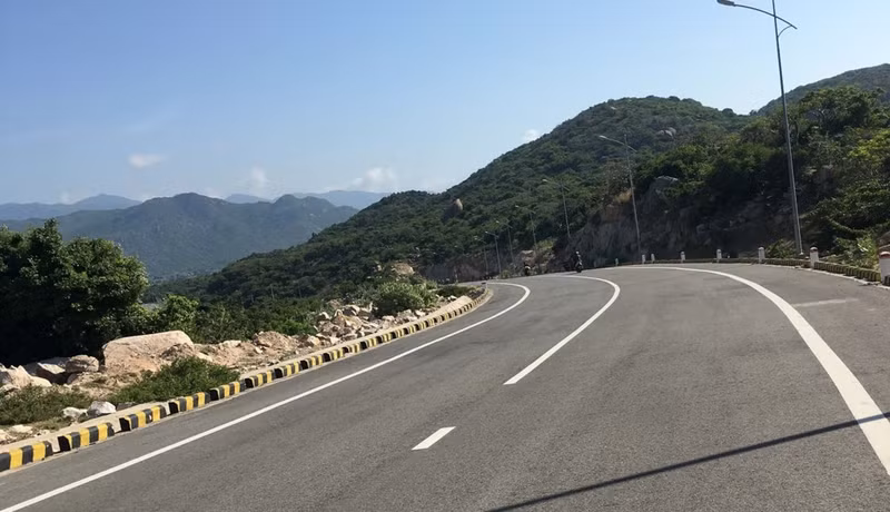 thoa suc tung tang voi nang gio o phan rang thap cham