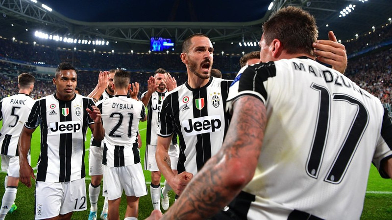 tung 2 nhat kiem chi mang juventus giai quyet monaco trong hiep mot
