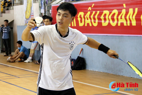 khai mac giai cau long toan tinh nam 2017