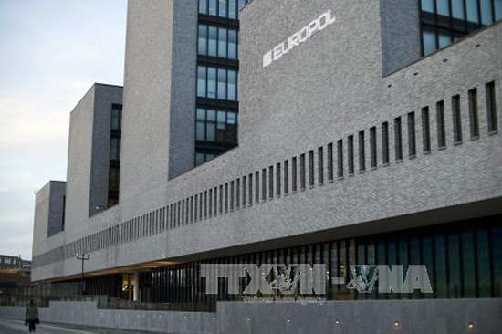 Europol phối hợp với các nước điều tra vụ tấn công mạng toàn cầu ảnh 1 europol phoi hop voi cac nuoc dieu tra vu tan cong mang toan cau