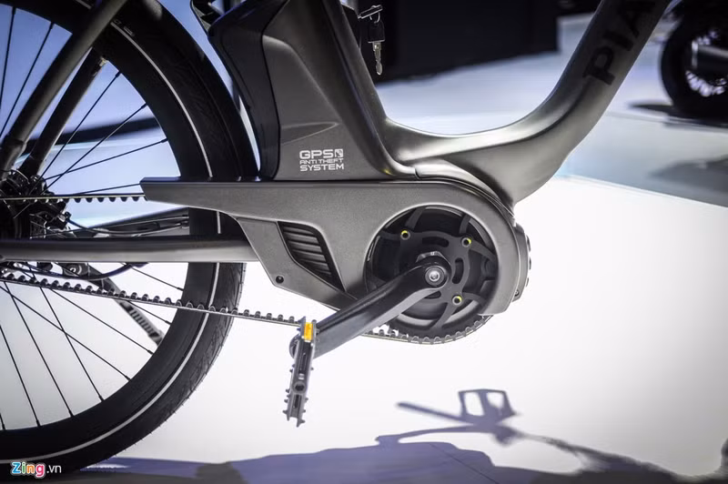 piaggio gioi thieu xe dap dien cao cap o viet nam