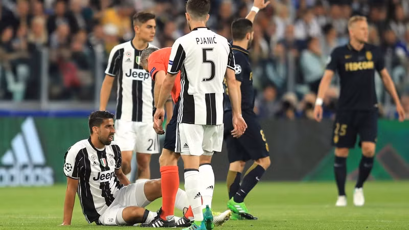tung 2 nhat kiem chi mang juventus giai quyet monaco trong hiep mot