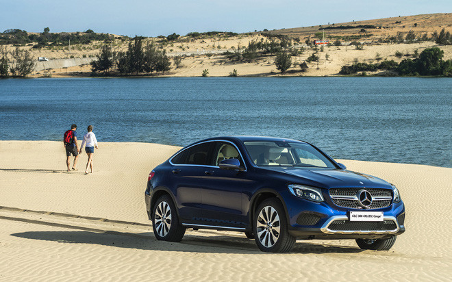 chi tiet mercedes glc coupe gia gan 2 9 ty dong