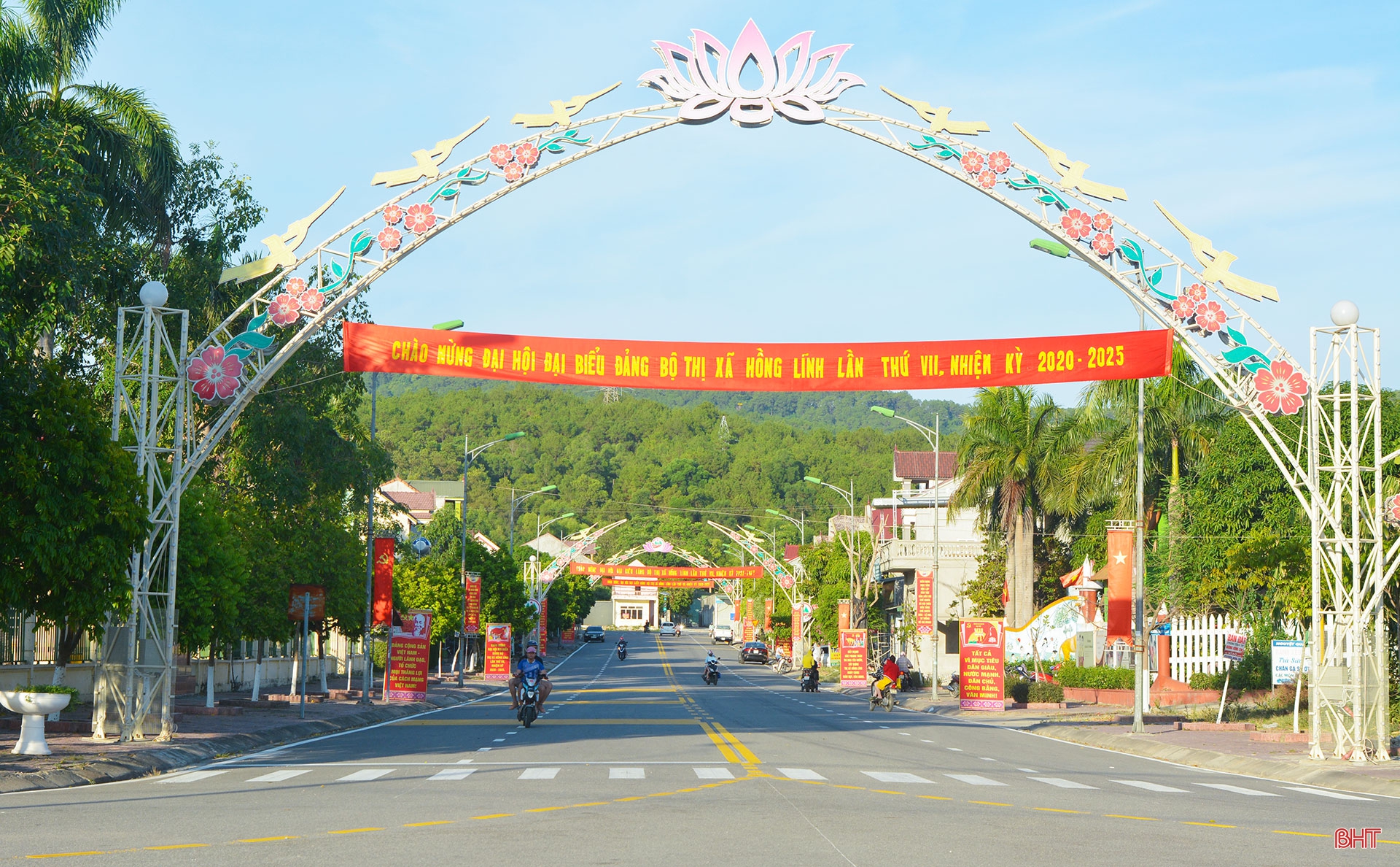 Xây dựng thị xã Hồng Lĩnh trở thành trung tâm kinh tế, văn hóa, xã hội phía Bắc Hà Tĩnh