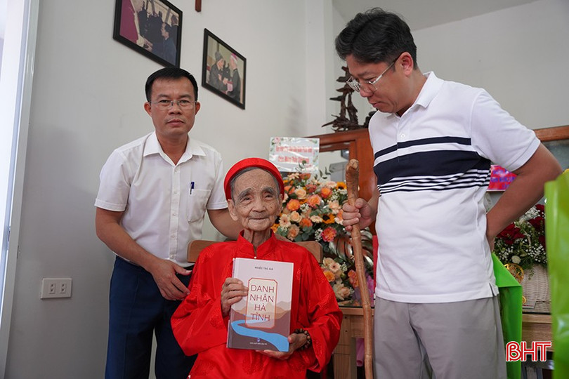 Ông Nguyễn Khắc Dương sinh ra trong một gia đình Nho giáo chính gốc, quê tại làng Thịnh Xá, nay thuộc xã An Hòa Thịnh, huyện Hương Sơn. bqbht_br_dsc04358.jpg