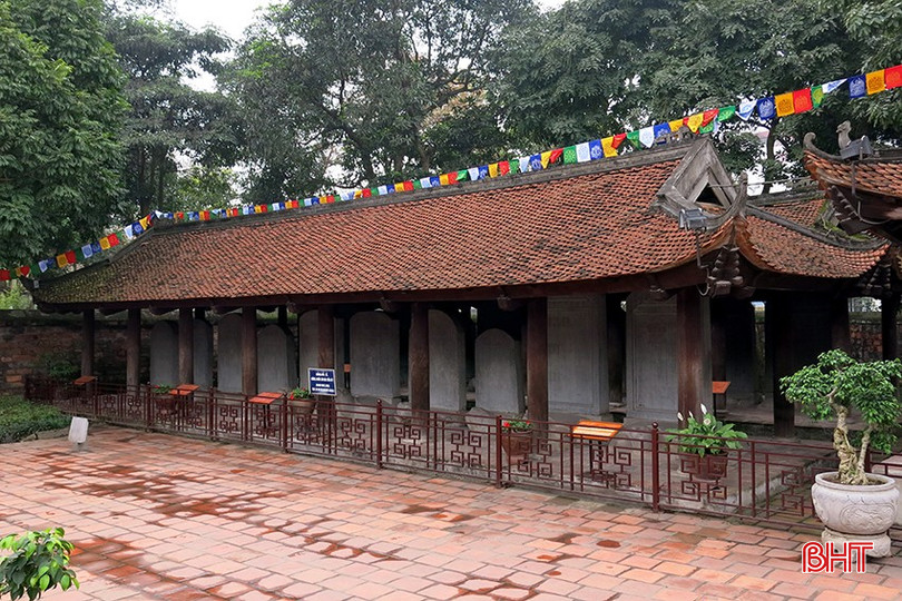 Bia Văn Miếu Quốc Tử Giám Thăng Long (Hà Nội). bia-van-mieu-qtg-thang-long-6620-1300.jpg