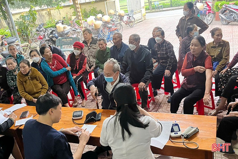 Đến nay, Trung tâm Y tế huyện Nghi Xuân đã hoàn thành việc khám sàng lọc bệnh không lây nhiễm cho người dân trên địa bàn với gần 2.000 lượt người tới khám. bqbht_br_z6459928210277-a51a17cd4b7e5d901566e473af2725a1.jpg
