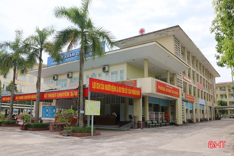 Khuôn viên Phòng khám Đa khoa Trường Cao đẳng Y tế Hà Tĩnh. 161d3235521t35155l0.jpg