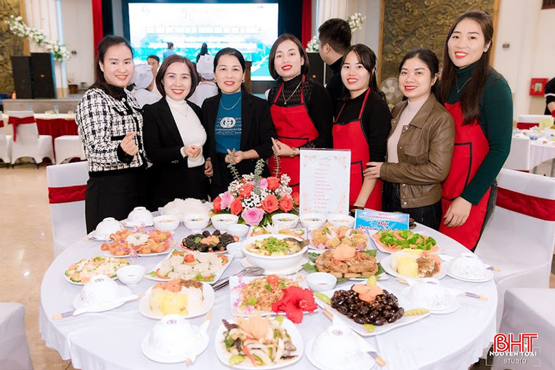 Mâm cơm chay của đội Hương vị tình thân đạt giải nhì tại hội thi. bqbht_br_ttoi3339.jpg