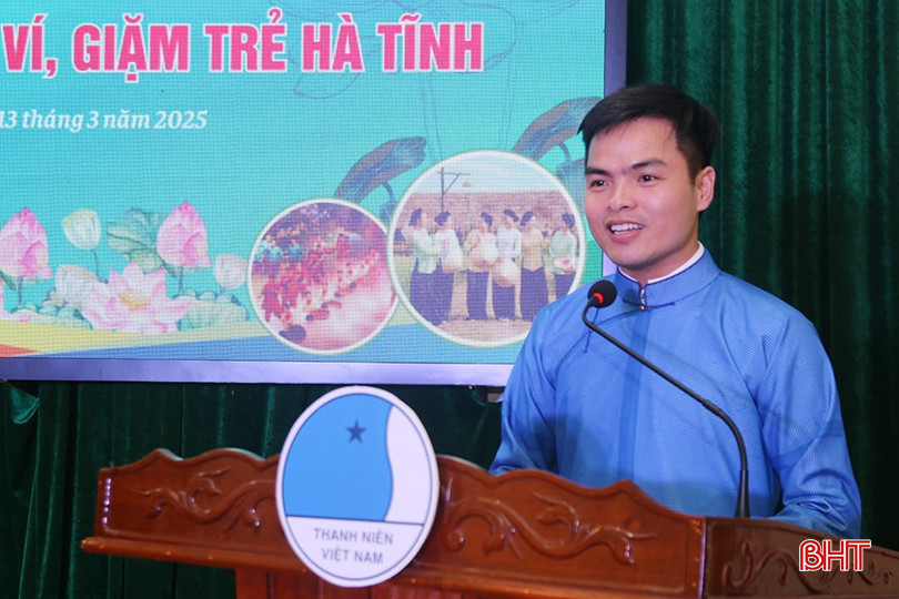 Phát biểu nhận nhiệm vụ, anh Trần Văn Sang - Chủ nhiệm CLB bày tỏ quyết tâm sẽ đưa câu lạc bộ ngày một phát triển, chung tay cùng với cộng đồng tiếp tục gìn giữ, phát huy và lan tỏa những giá trị ý nghĩa của dân ca ví, giặm tới các tầng lớp nhân dân, đặc biệt là thế hệ trẻ.