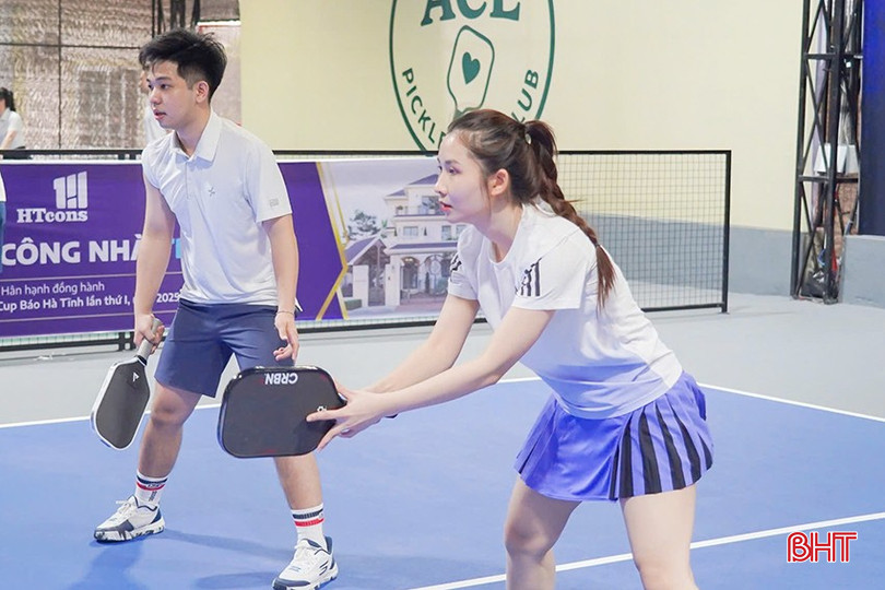 bqbht_br_pickleball-la-mon-the-thao-duoc-nhieu-nguoi-tre-lua-chon-de-ren-luyen-suc-khoe.jpg