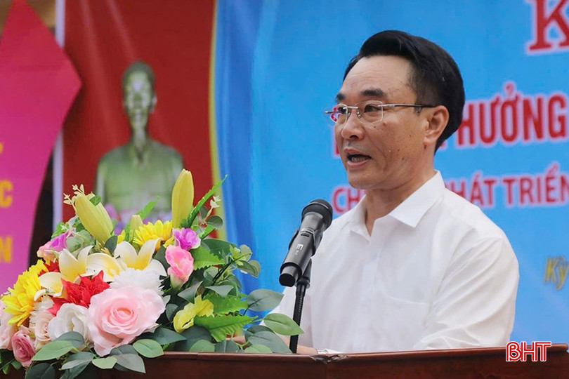 Phó Chủ tịch UBND huyện Kỳ Anh Võ Tá Cương phát động tuần lễ học tập suốt đời. z5884588786031-9cb6d985367e7b04acda3743d9cee9cf-7665.jpg