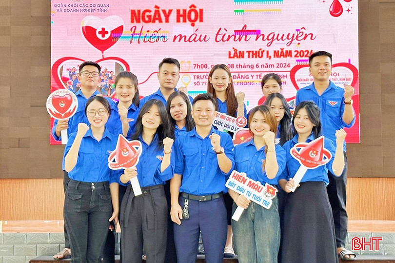 Hoạt động hiến máu tình nguyện được Đoàn Trường Cao đẳng Y tế Hà Tĩnh duy trì và triển khai sâu rộng trong đoàn viên thanh niên. bqbht_br_447277836-972361798226837-2275551313811320309-n.jpg