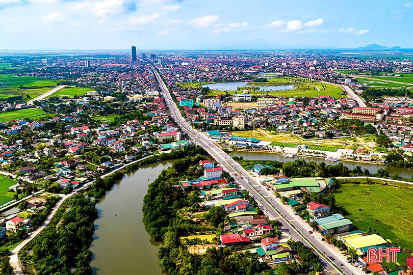 Một góc thành phố Hà Tĩnh đổi mới hôm nay. Một góc thành phố Hà Tĩnh đổi mới hôm nay.